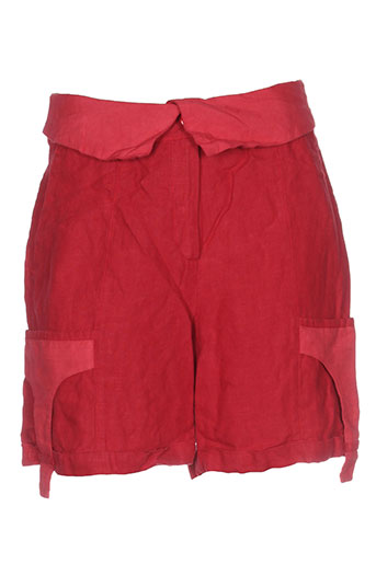 2026 shorts et 1 femme de couleur rouge (photo) 2026 shorts et 1 femme de couleur rouge (photo)
