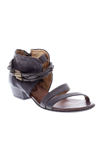 a et s et 98 sandales et nu et pieds femme de couleur noir (photo) a et s et 98 sandales et nu et pieds femme de couleur noir (photo)