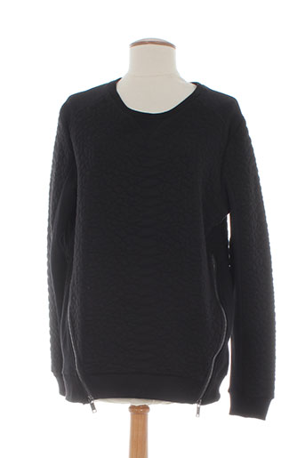 2 et two sweats femme de couleur noir (photo) 2 et two sweats femme de couleur noir (photo)
