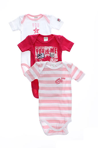 absorba body et 1 fille de couleur rose (photo) absorba body et 1 fille de couleur rose (photo)