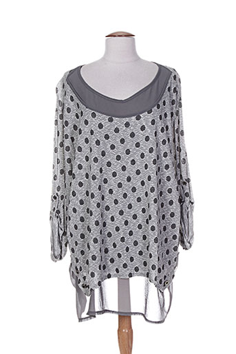 piment rouge pulls femme de couleur gris