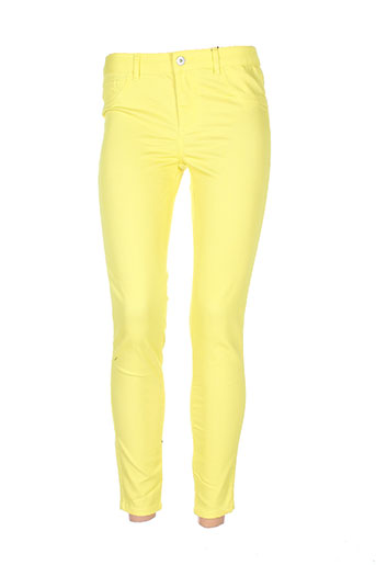 vila pantacourts femme de couleur jaune