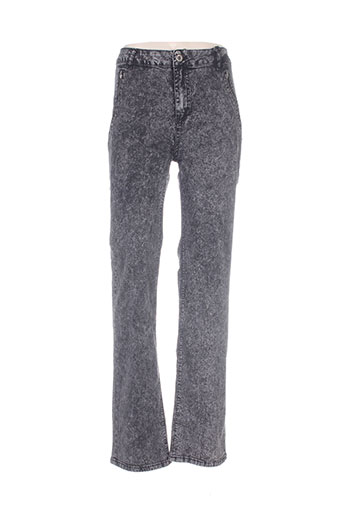 mat. jeans femme de couleur gris