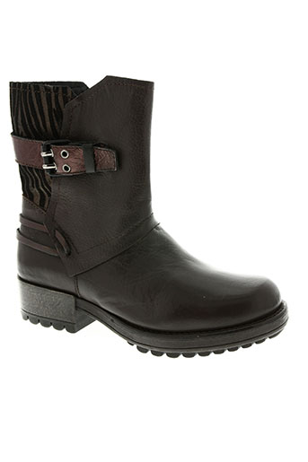cafe noir chaussures femme de couleur marron
