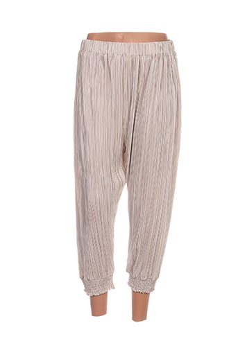 pomme rouge pantacourts femme de couleur beige