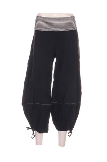 celaia pantacourts femme de couleur noir