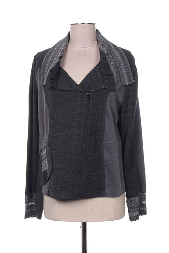 quattro gilets femme de couleur gris