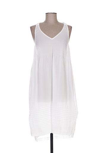 deca robes femme de couleur blanc