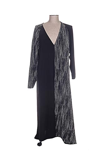 mat. robes femme de couleur noir