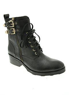 lola espeleta chaussures