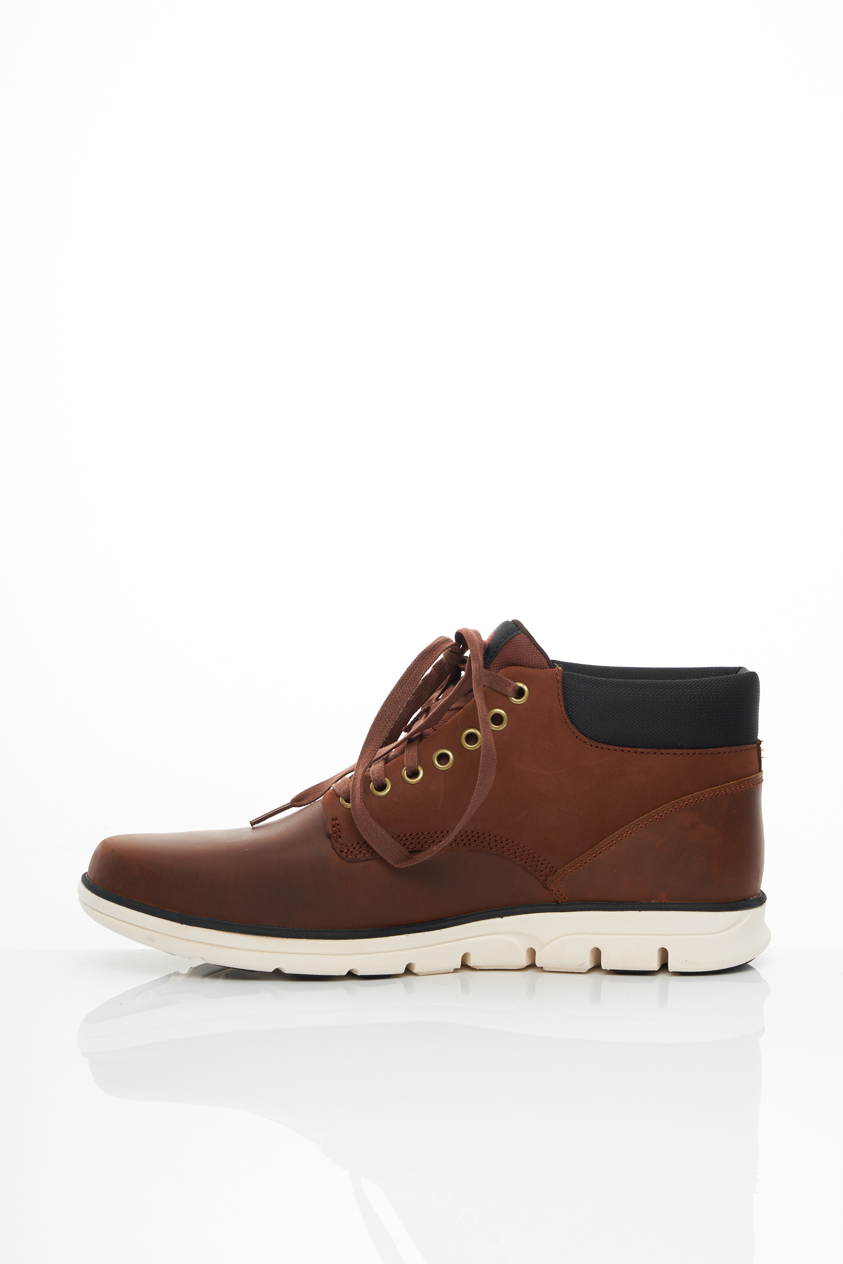 TIMBERLAND Chaussons/Pantoufles de couleur marron en soldes pas cher 1678088-marron - Modz TIMBERLAND Chaussons/Pantoufles de couleur marron en soldes pas cher 1678088-marron - Modz
